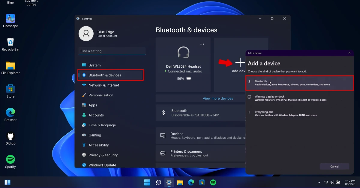Proceso de añadir dispositivo Bluetooth en Windows 11 — ventana Agregar dispositivo mostrando auriculares disponibles para emparejar correctamente